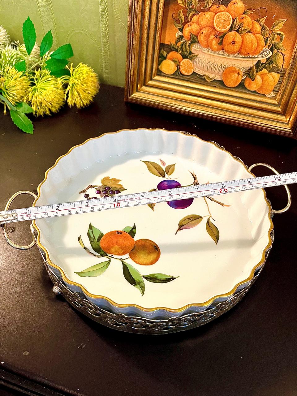 Royal  Worcester Fruit Serving Dish 26 cm Silver-Tone Holder