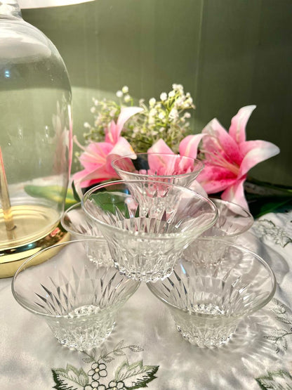 Vintage Clear Crystal Cut Dessert Bowls – 6 pcs