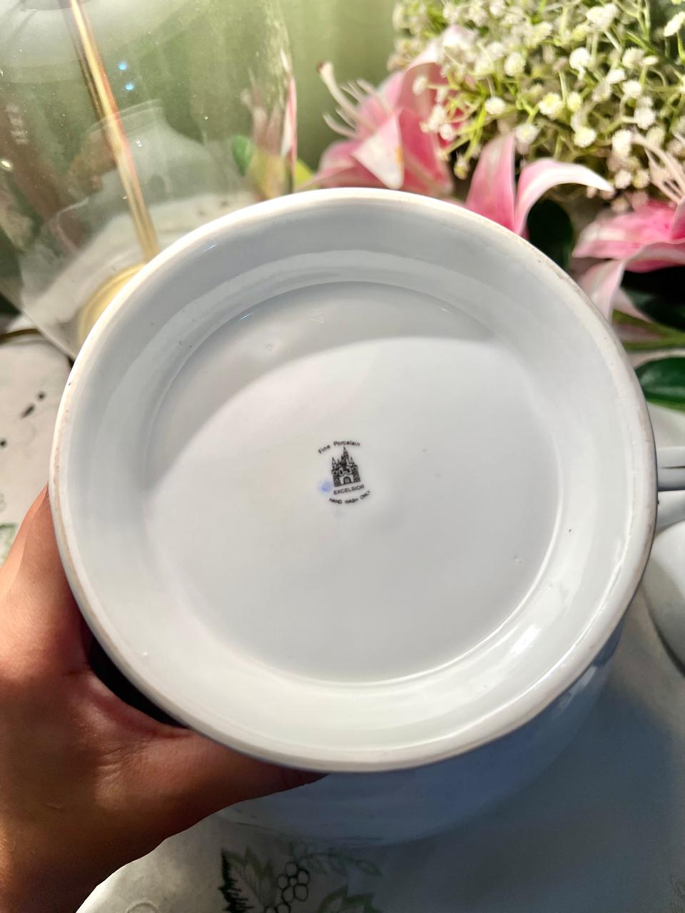Excelsior Fine Porcelain White Gold Lidded Soup Tureen 23cm