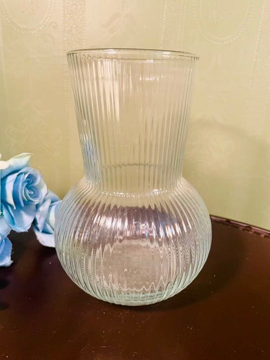 Vintage Ribbed Clear Crystal Vase – 7 Inch Decorative Flower Vase