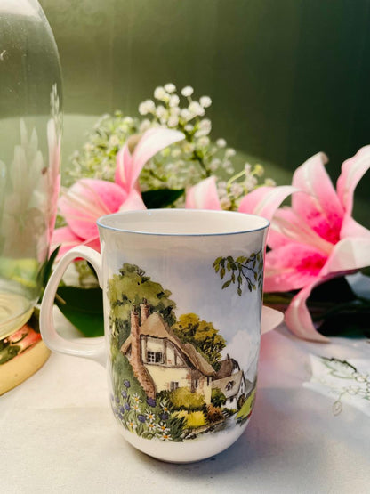 Rose of England Cottage Bone China Mug – Approx. 4.5 Inch