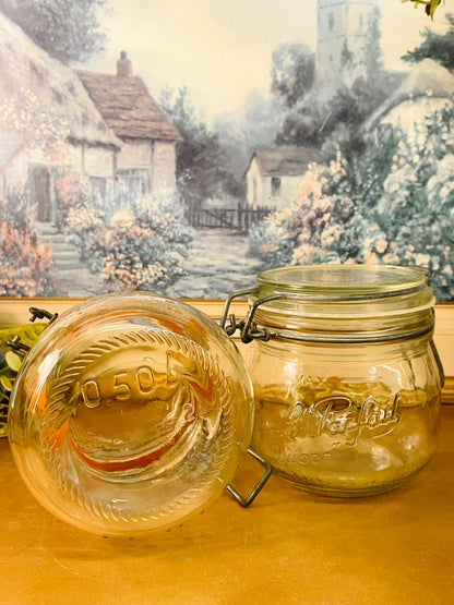 Set of 2 Airtight Glass Jars Clip Lock Storage