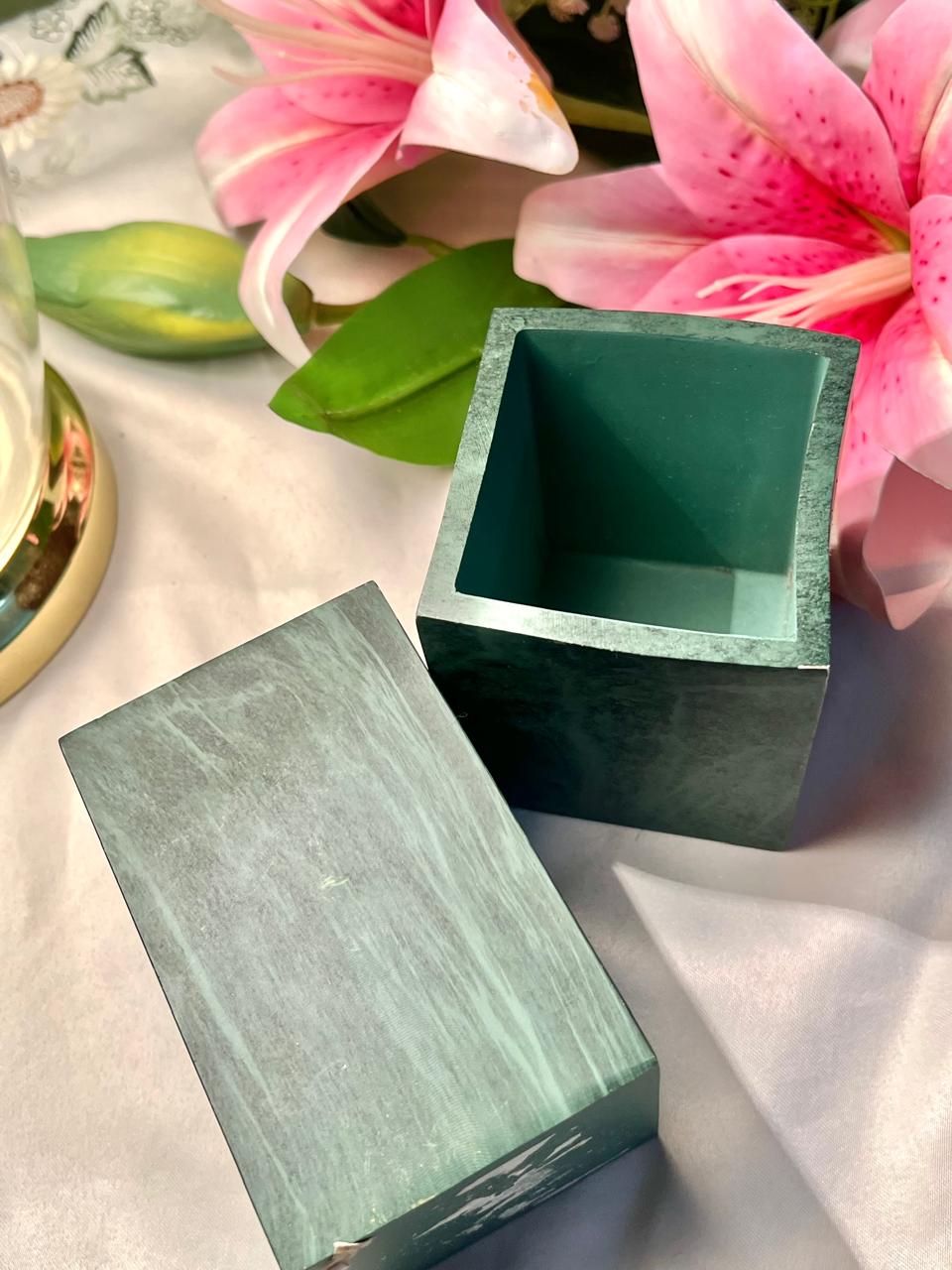 Set of 2 Green Wooden Desk Organisers / Vase Set of 2  – Graduated Rectangular Design