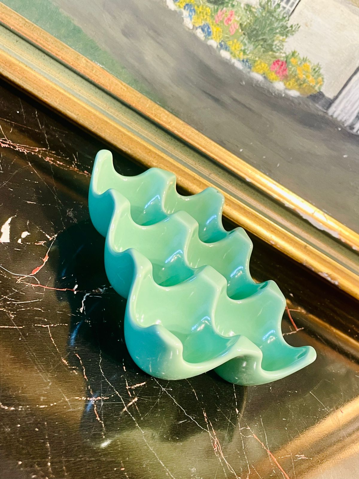 Vintage Ceramic 6-Slot Egg Holder – Glossy Mint Green