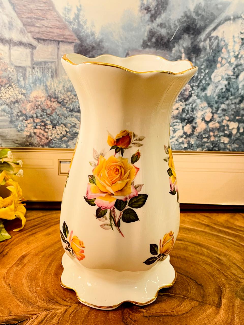 Vintage Crown Windsor Golden 50th Anniversary Vase England