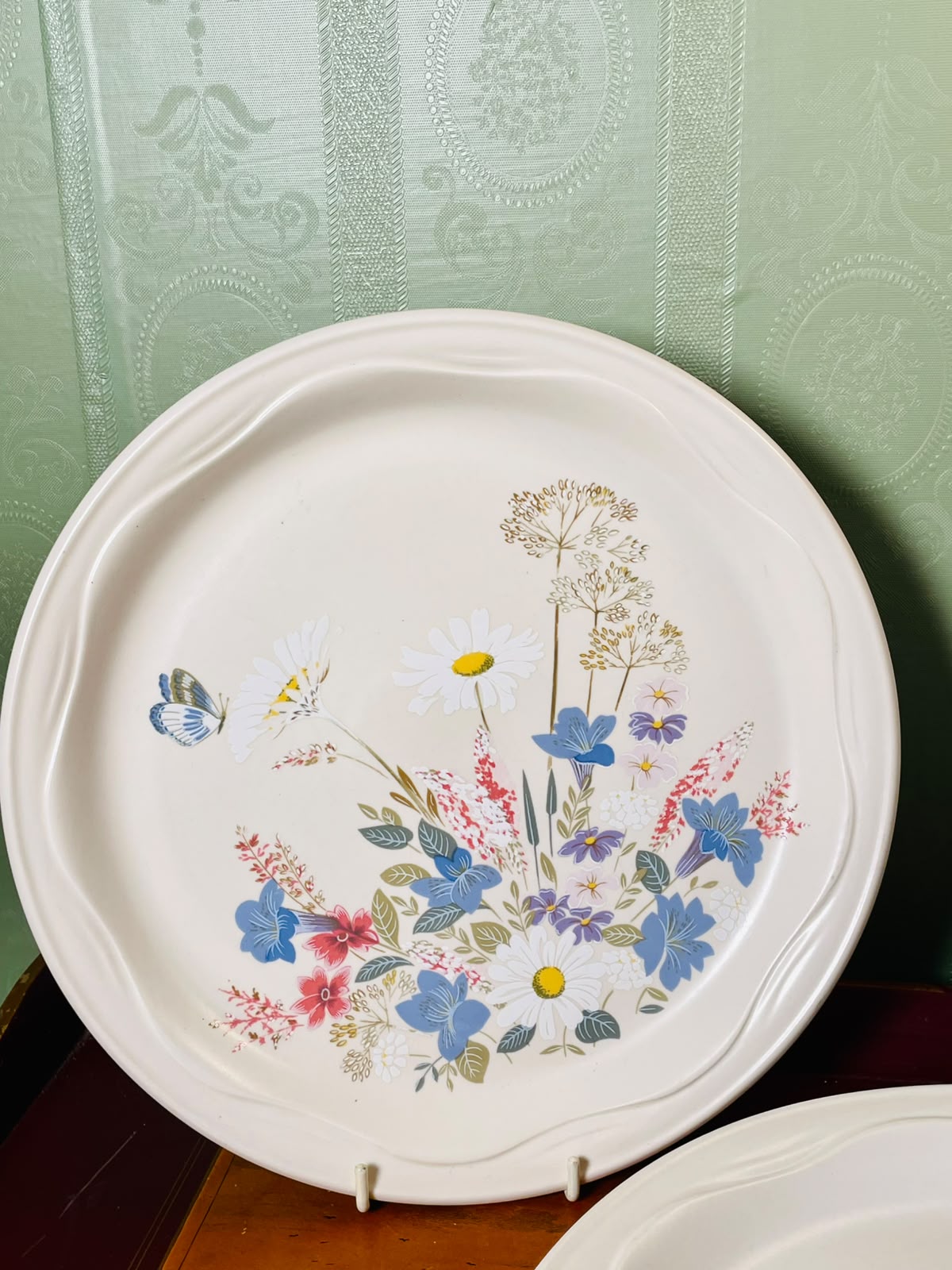 Poole England Springtime Floral Dinner Plates 10" – Set of 6