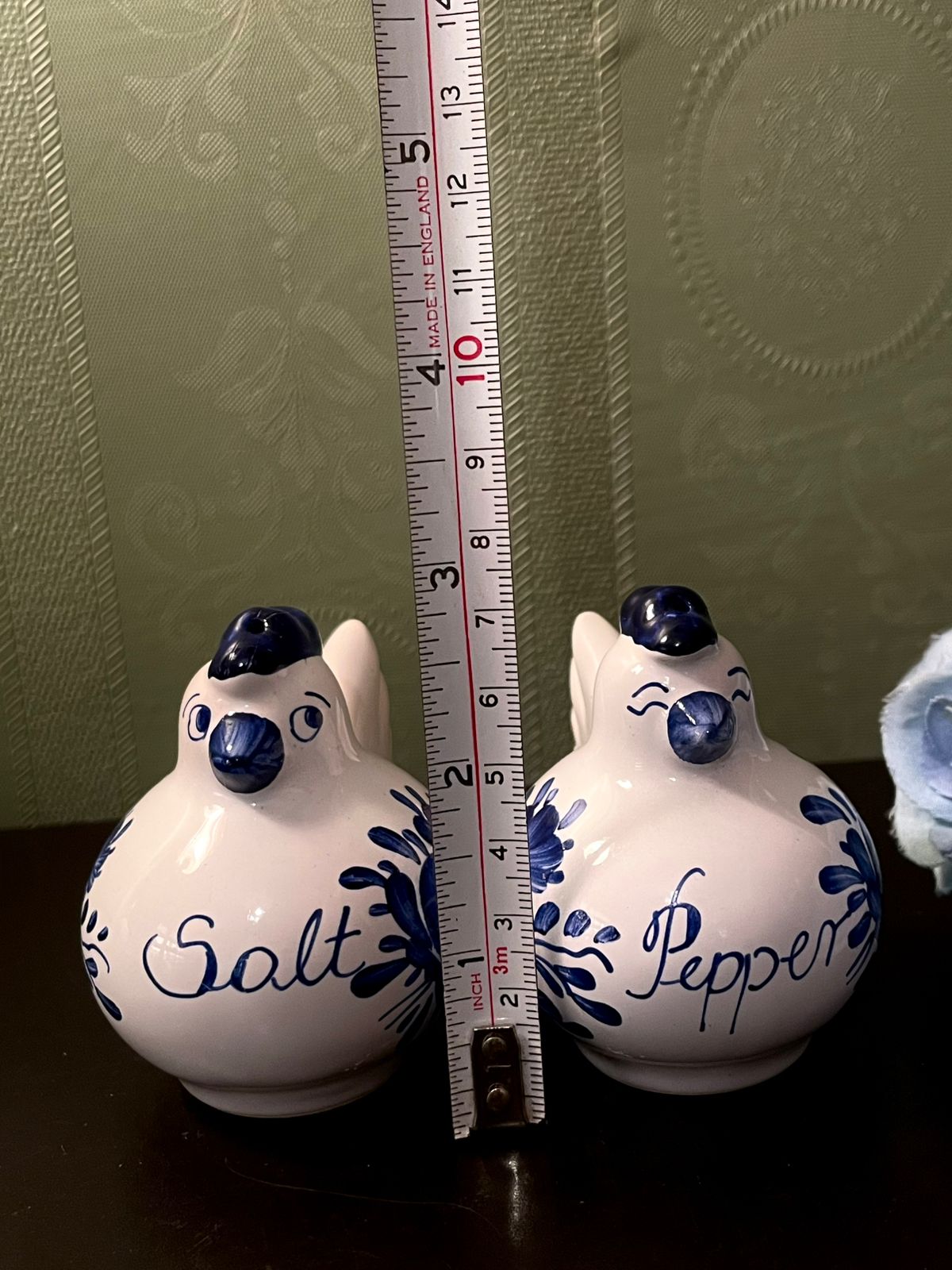 Blue White Ceramic Bird Salt and Pepper Shakers 3