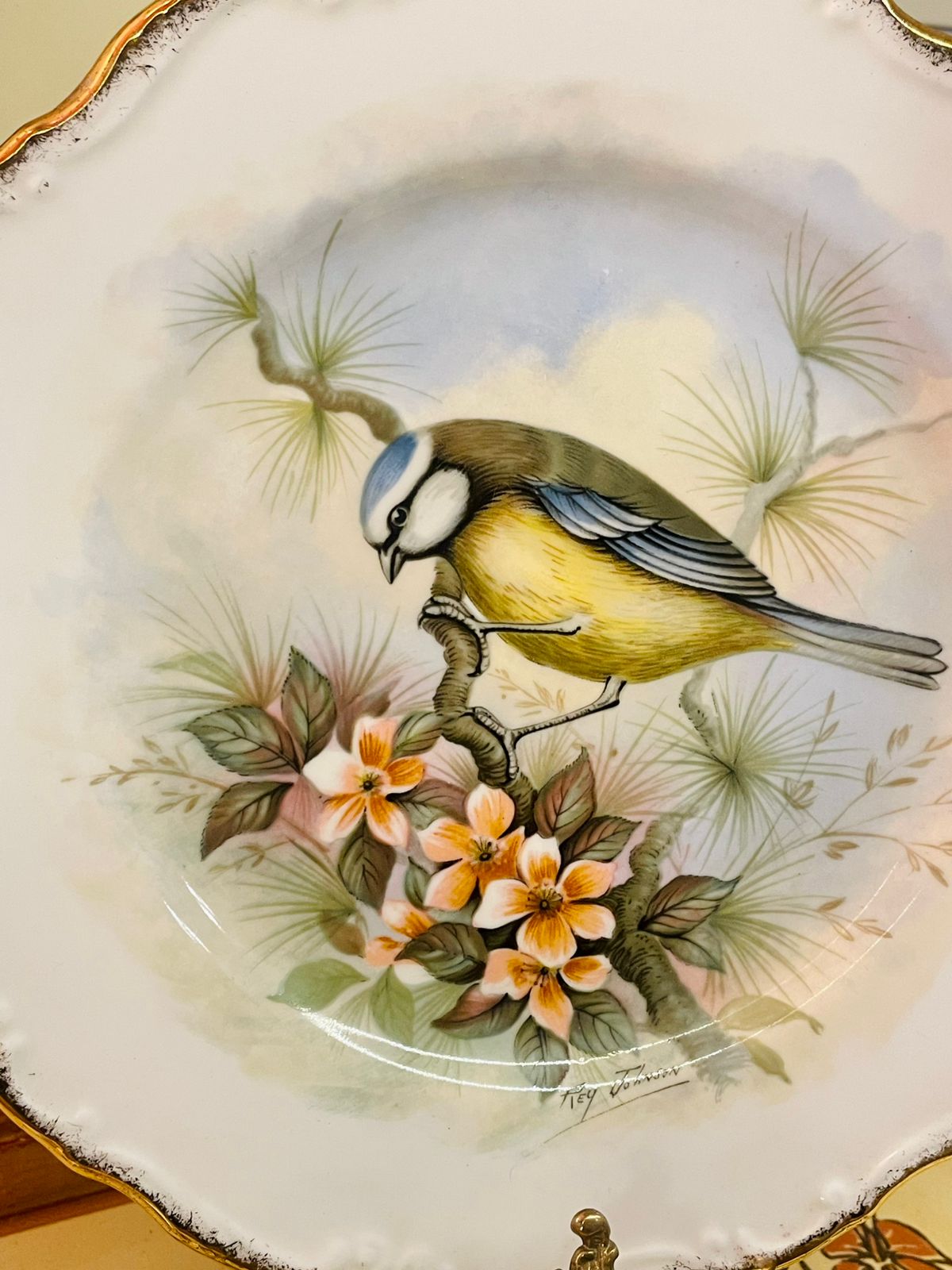 Royal Albert Woodland Birds Collection “Blue Titmouse” Art Plate – Bone China – 1982