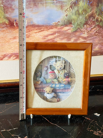 Vintage “Living Pictures” 3D Decoupage Frame – Teddy Bears Collection (England, 1994) Home Decor