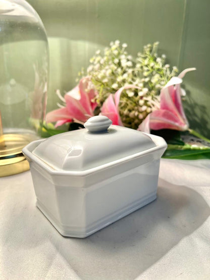 White Lidded Oven-Safe Casserole Dish 14 cm