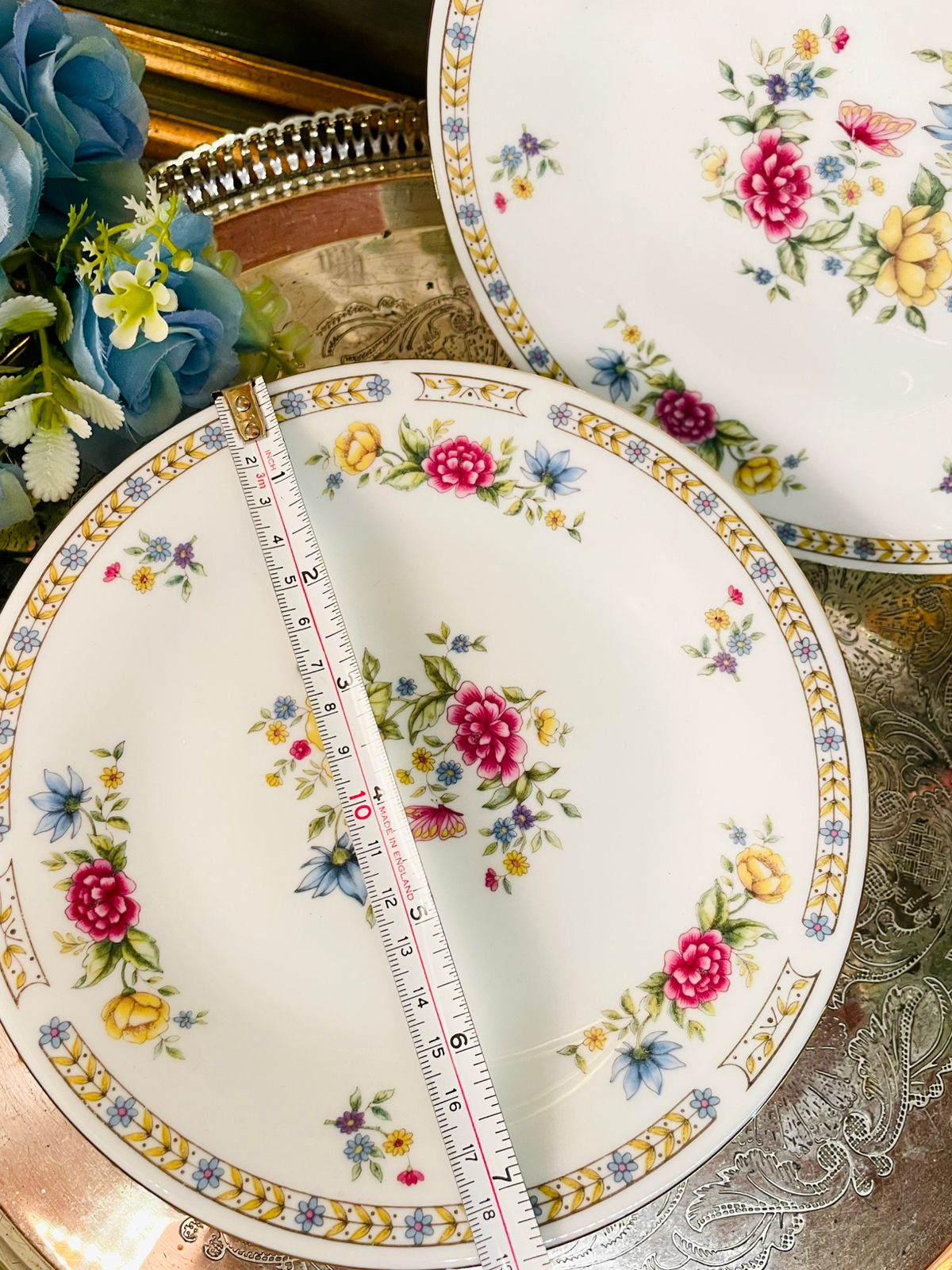 Vintage Floral Fine bone China Plate Set – 5 Pieces