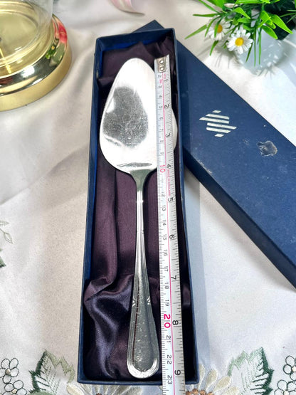 Silver-Tone Cake Server with Presentation Box – 23 cm