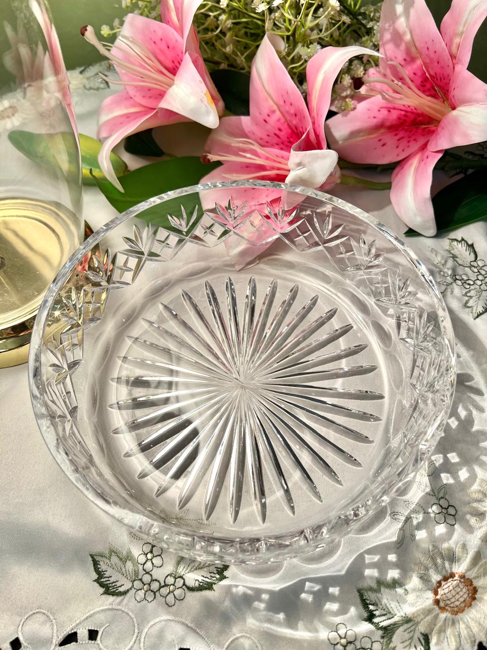 Vintage Clear Crystal Cut Large Serving Bowl 8 in