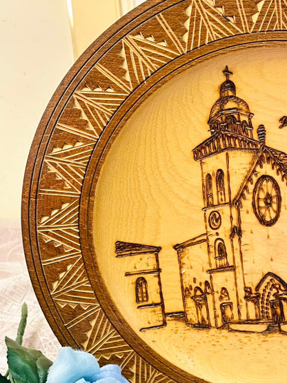Vintage Moldova Wooden Wall Plate  Handcrafted 11”