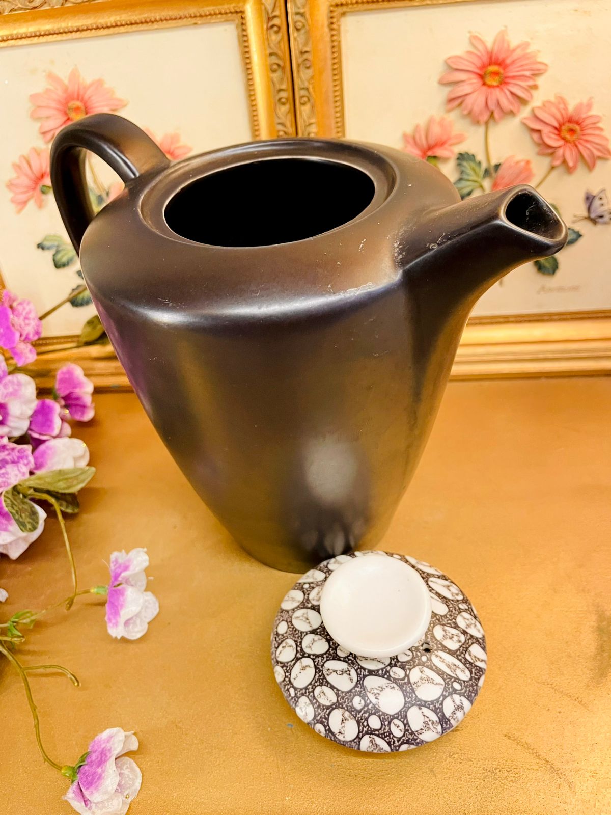 Black Ceramic Coffee Pot with Patterned Lid
