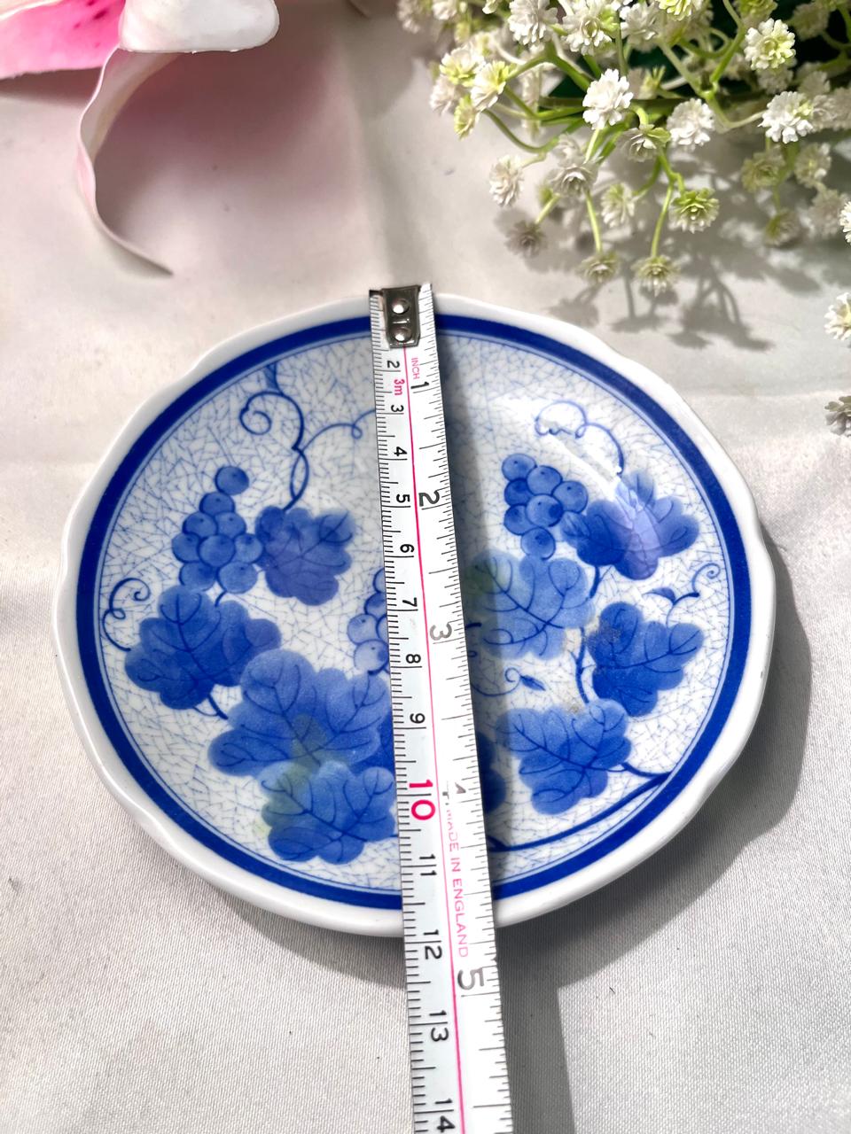 Blue & White Grape Vine Porcelain Bowl – 12 cm