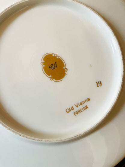 (Rare Find) Old Vienna Decorative Plate – Rococo Revival Scene with Gold Accents, England