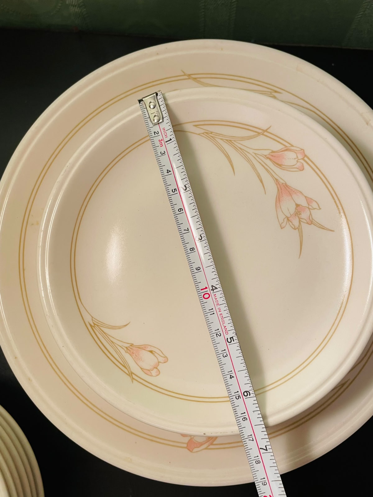 18 pcs Biltons England Floral Dinnerware Set for 6 Persons