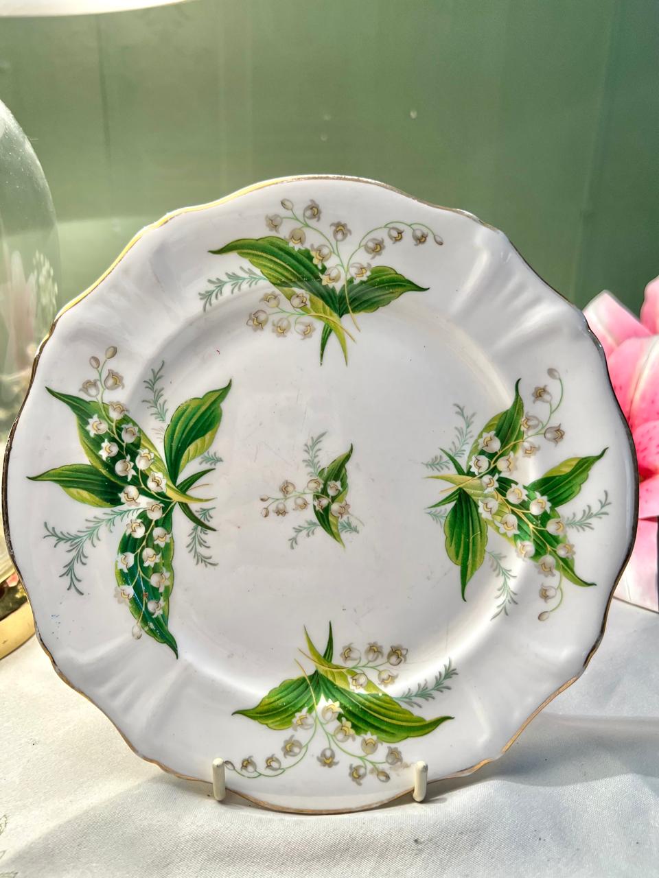 Royal Vale Lily of the Valley Bone China Cake Plater – 7 Inch