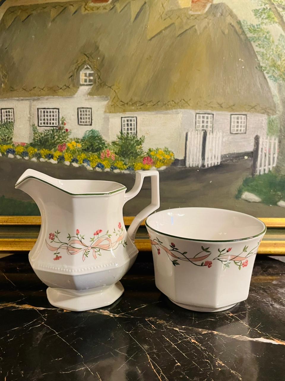 Johnson Brothers Eternal Beau Milk Jug & Sugar Bowl Set – Vintage England