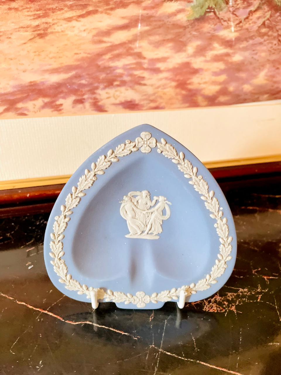 Wedgwood heart dish, Wedgwood trinket tray, Jasperware blue collectible, Wedgwood England porcelain, vintage Wedgwood dish, Wedgwood jewelry tray, antique Wedgwood home decor, collectible Wedgwood plate, rare thrift Wedgwood, Wedgwood jasperware heart