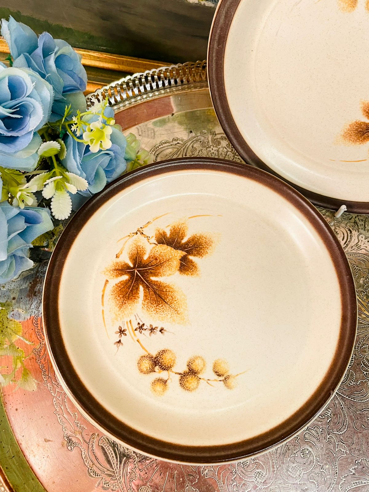 Vintage Floral Dessert Plates – English Bone China Style, 4-Piece