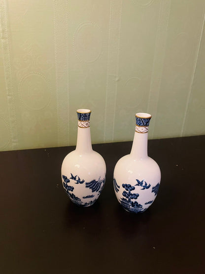 Royal Taiwan Blue Willow Bud Vases Pair 5.5 Inch