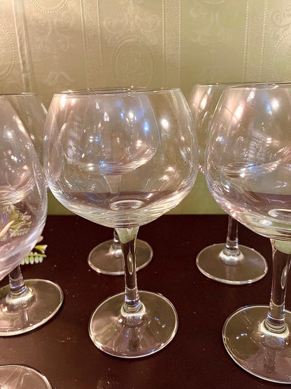 Wine glasses viewed from above showing round bowls